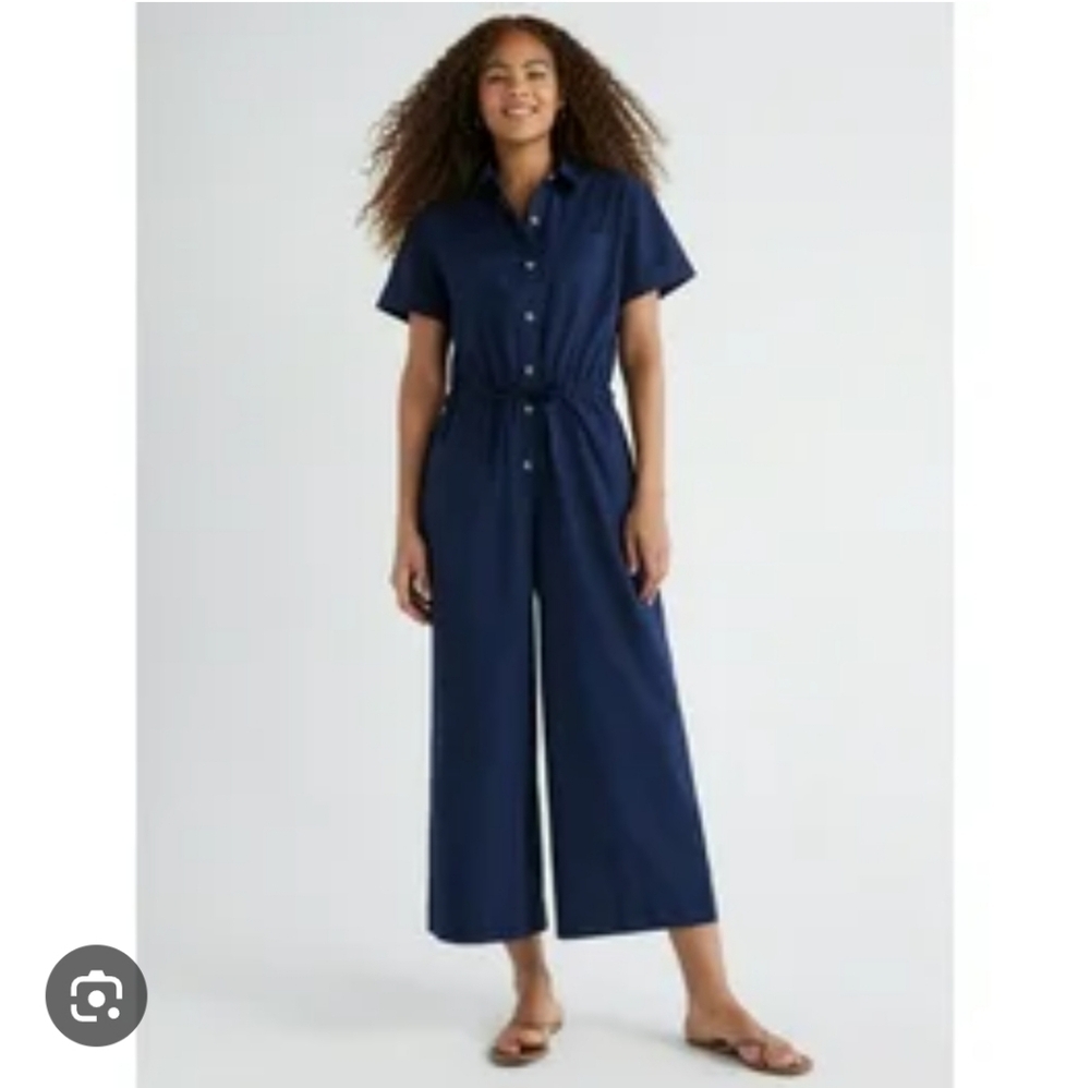 Chic Navy Button-Up Jumpsuit - image 2